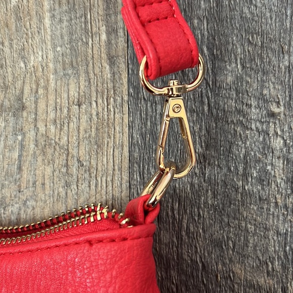 Red handbag - Picture 4 of 7